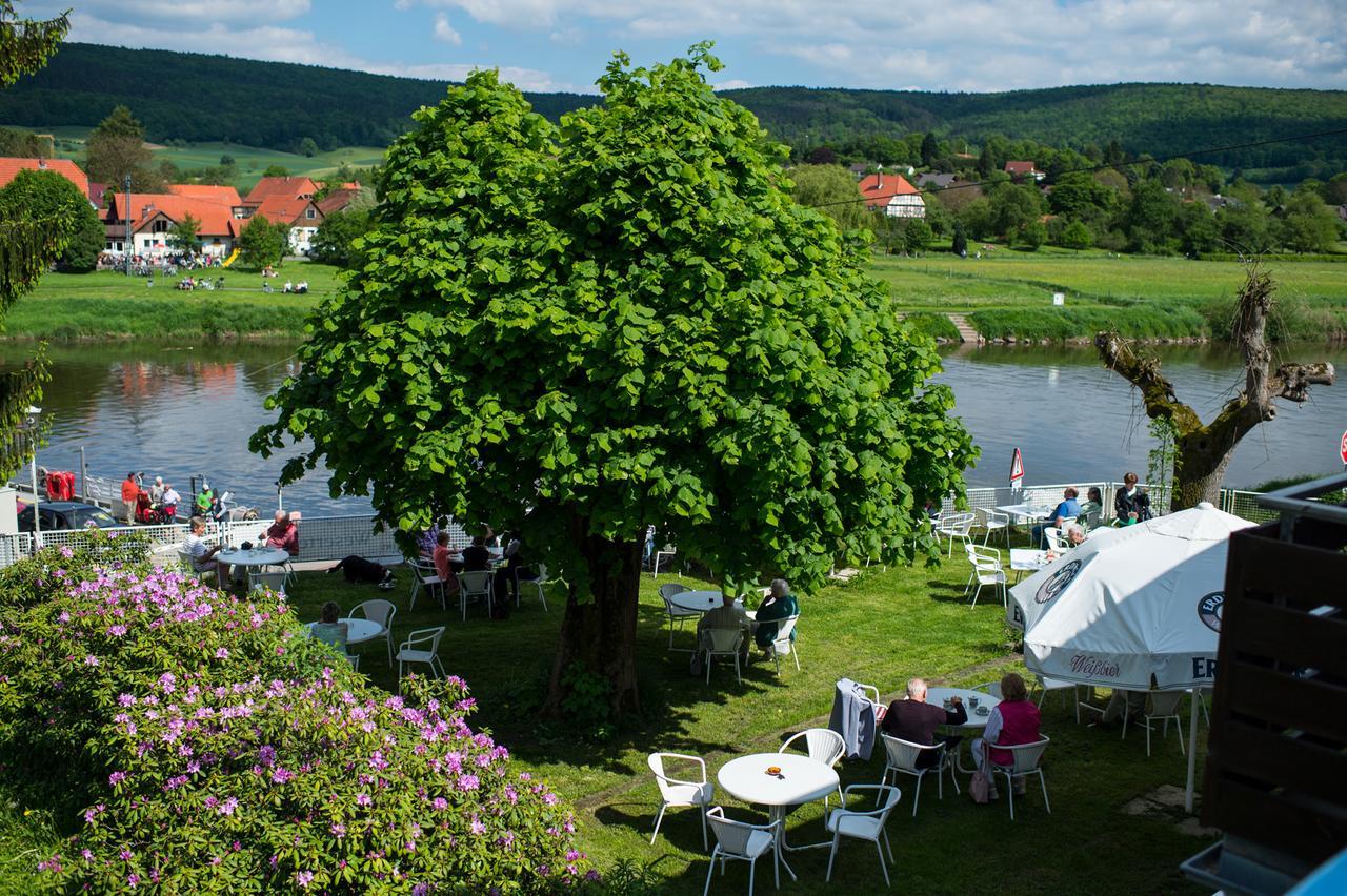 Weigands Hotel Peter Reinhardshagen ภายนอก รูปภาพ